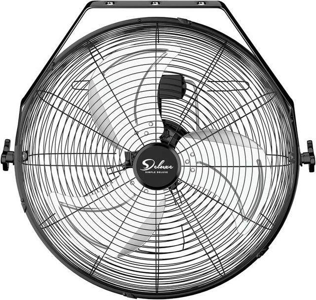 'Deluxe' brand 90W 3-speed pull chain fan A 'Deluxe' brand 90W 3-speed pull chain fan